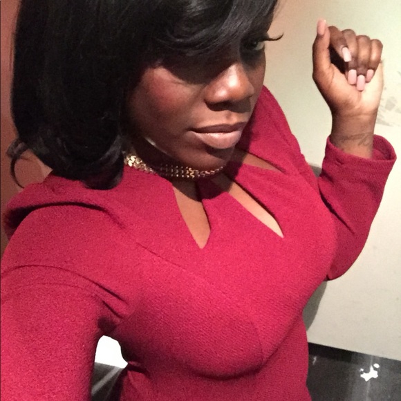 Dress - Picture 4 of 4